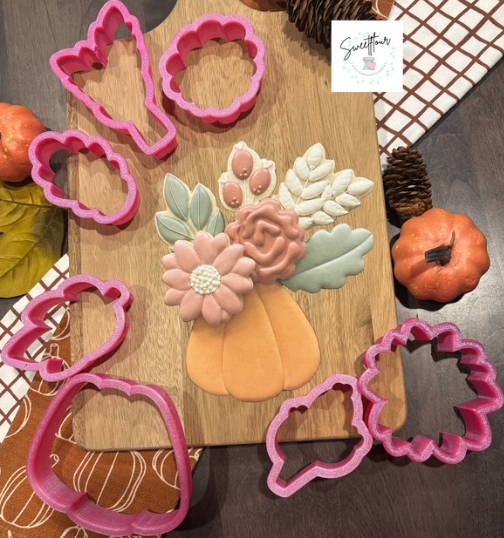 Culinary Workshop: September 10, Fall Bouquet Cookie Decorating Class